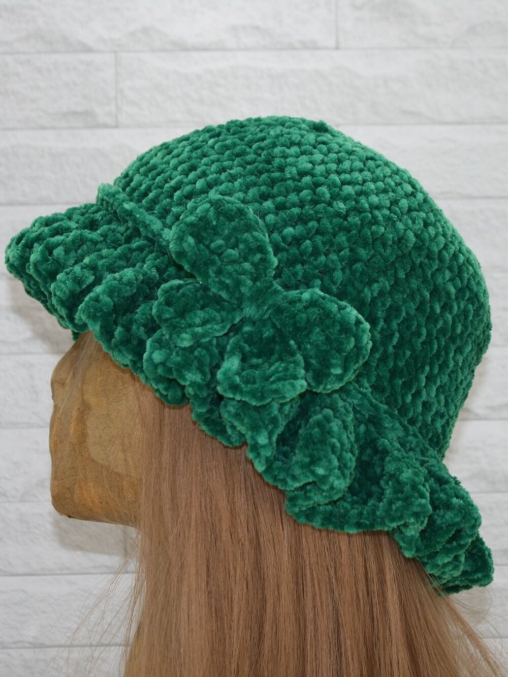 HAND CRAFTED Hat Crochet Bucket Chenille Winter Full Ruffle Green Wide Brim